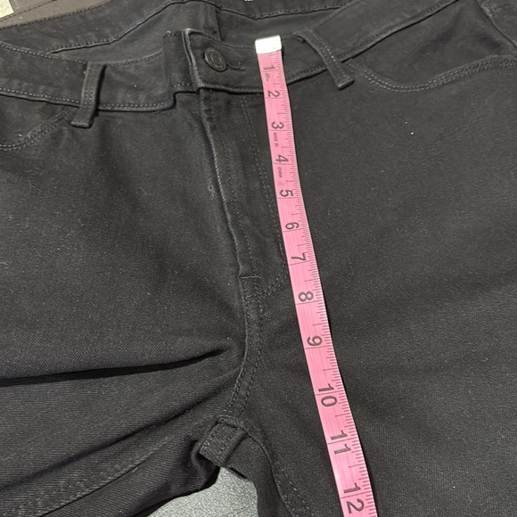 Old Navy Wow Mid Rise,boot cut, 5 pocket,belt loop,zip fly - Picture 6 of 8